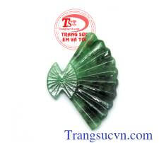 Quạt ngọc vân đẹp tự nhiên