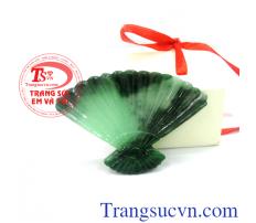 Quạt ngọc vô giá to đẹp