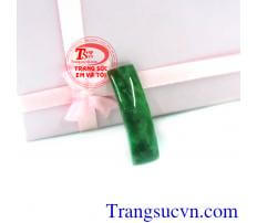 Mặt ngọc cẩm thạch mảnh cong