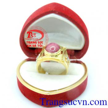 Nhẫn nam Ruby quyền lực, nhẫn nam ruby đẹp, vàng 14k chuẩn chất lượng, nhẫn nam ruby thiết kế độc đáo mang lại vẻ quý phái cho nam giới, nhẫn giao hàng toàn quốc, bảo hành 12 tháng.