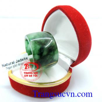 Nhẫn ngọc phỉ thúy tự nhiên kiểu chế tác hình vuông,nhẫn phỉ thúy dành cho nam món quà ý nghĩa mang tài lộc và may mắn
