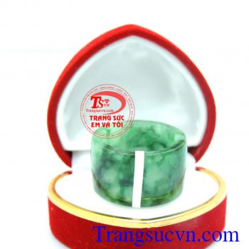 Ngọc phỉ thúy miến điện