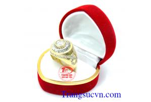 Nhẫn đá vàng tây cao