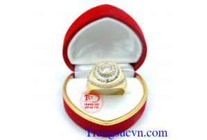 Nhẫn đá vàng tây cao