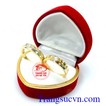 Nhẫn cưới vàng tây sang trọng