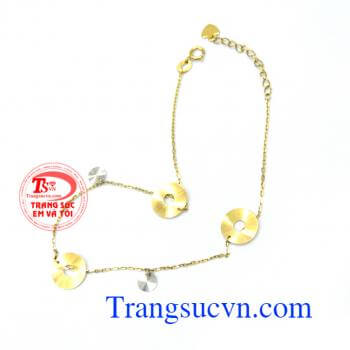 Lắc chân vàng 14k hàng độc. thiết kế đơn giản trang nhã, sản phẩm uy tín nhiều năm liền. Hàng nhập khẩu từ ý. Lắc vàng đeo chân cho nữ.