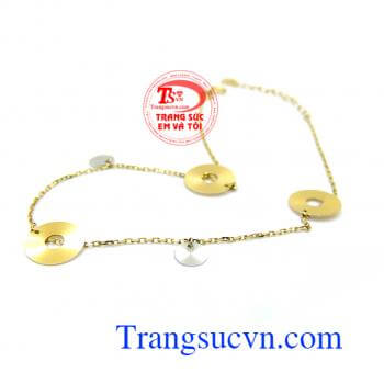 Lắc chân vàng 14k hàng độc. thiết kế đơn giản trang nhã, sản phẩm uy tín nhiều năm liền. Hàng nhập khẩu từ ý. Lắc vàng đeo chân cho nữ.