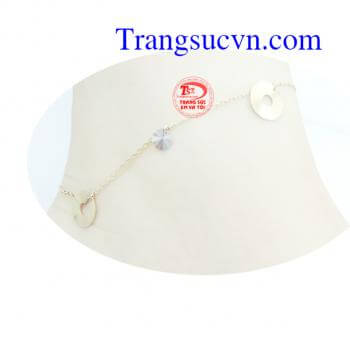  Lắc đeo chân cho người tuổi ngọ, đem lại may mắn tiền tài phú quý cho người đeo. Vẻ đẹp tinh tế, trang nhã, duyên dáng. Lác chân vàng nữ.