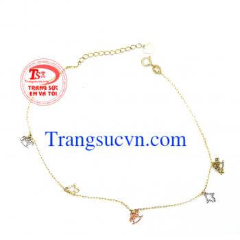  Lắc đeo chân cho người tuổi ngọ, đem lại may mắn tiền tài phú quý cho người đeo. Vẻ đẹp tinh tế, trang nhã, duyên dáng. Lác chân vàng nữ.