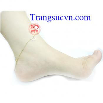 Lắc chân vàng tây hình ngôi sao lồng bông hoa. May mắn cho người đeo. lắc chân vàng tây giá rẻ, uy tín, tin dùng nhiều năm liền.