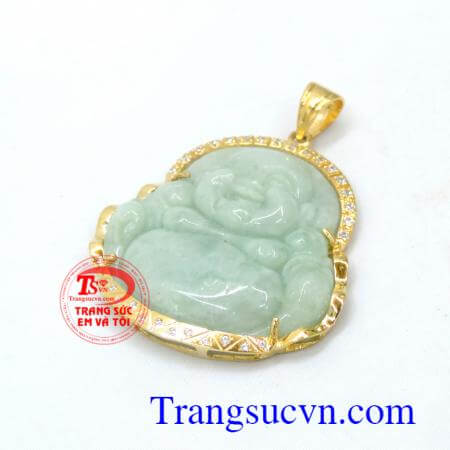 Mặt dây ngọc cẩm thạch bọc vàng bảo hành 12 tháng.