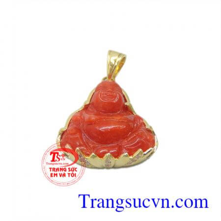 Mặt dây vàng tây ngọc cẩm thạch đỏ mang lại nhiều may mắn về phong thủy cho người đeo.