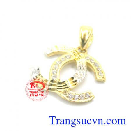 Mặt dây chuyền nữ vàng tây món quà ý nghĩa trong các dịp sinh nhật, lễ tết và kỷ niệm. Mặt dây nữ thương hiêu nổi tiếng