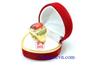 Sản phẩm nhẫn nam vàng tây được khách hàng bình chọn nhiều năm uy tín