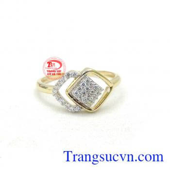 nhẫn đeo nhỏ và xinh xinh trên ngón tay đeo nhẫn, nhẫn nữ bảo hành 6 tháng giao toàn quốc, thanh toán an toàn.