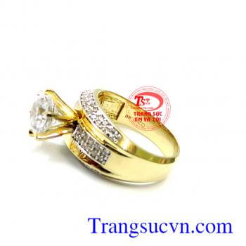 Nhẫn nữ vàng tây đá chủ đẹp