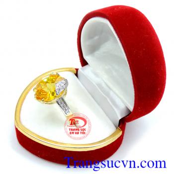Nhẫn nữ thạch anh vàng