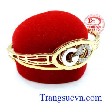 Vòng tay nữ thương hiệu, vòng tay thời trang thiết kế tinh xảo. 