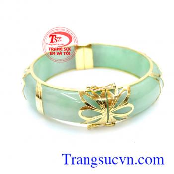 Dành cho bà cho mẹ. Vòng cẩm thạch dát vàng