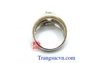Chiếc Nhẫn nam vàng trắng Italya 18k nhẫn vàng trắng gắn đá kim cương nhân tạo