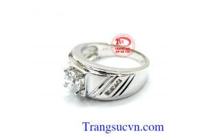 Nhẫn vàng trắng sang trọng