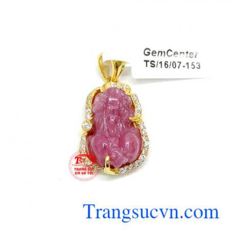 Tỳ hưu Ruby mặt dây chuyền vàng