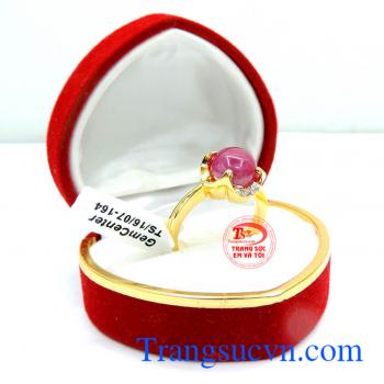 Nhẫn nữ hoa ruby may mắn