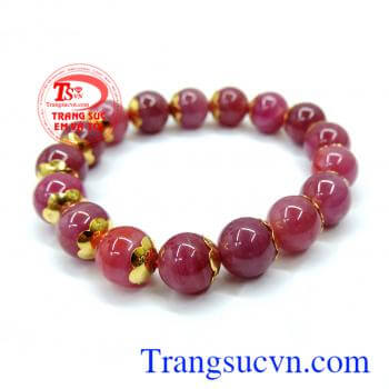 Vòng ngọc nữ Ruby sang trọng