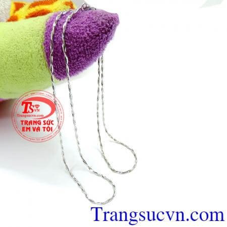 Dây chuyền vàng tây sang trọng