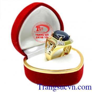 Nhẫn nam sapphire lam đậm, nhẫn nam sapphire khắc đại bàng tung cánh, biểu tượng cho sự nam tính