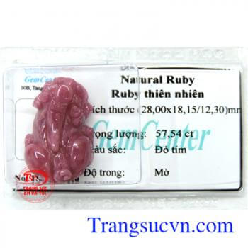 Ruby tỳ hưu giữ của