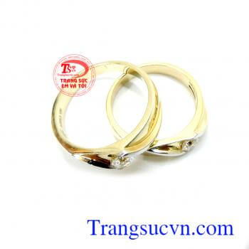 Nhẫn cưới mặt kim cương vàng tây