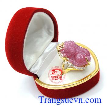 Nhẫn nữ tỳ hưu ruby đep