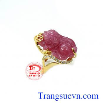 Vàng đảm bảo uy tín,nhẫn đeo ngón giữa chất lượng,đảm bảo uy tín giao nhẫn toàn quốc. Nhẫn nữ tỳ hưu ruby đẹp