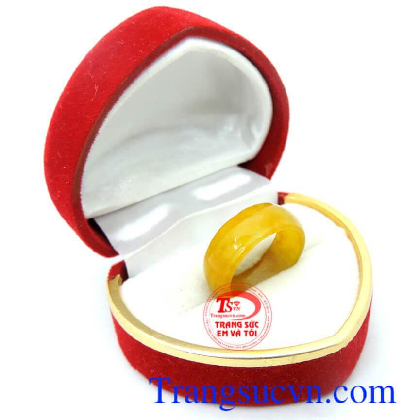 Nhẫn ngọc ngón út vàng 