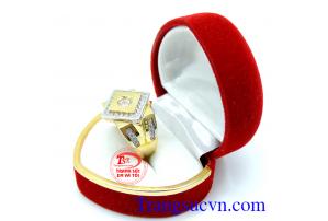 Sản phẩm nhẫn nam vàng tây được khách hàng bình chọn nhiều năm uy tín