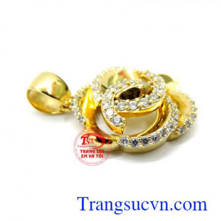 Mặt dây chuyền hình bông hoa 18k