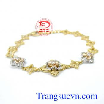 Mẫu thiết kế đa dạng, cá tính.