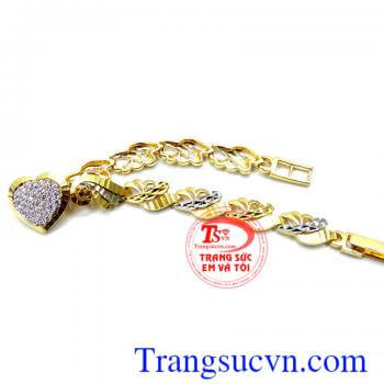 Lắc hoa tay tình yêu đeo tay vàng tây đẹp. 