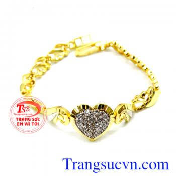 Lắc vàng tây đẹp sản phẩm mặt lắc hình trái tim đáng yêu. Lắc nữ mặt trái tim dẽ thương