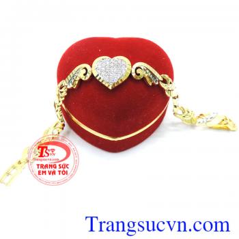 Uy tín, khách hàng ưa chuộng và bình chọn nhiều năm. Lắc nữ mặt trái tim dẽ thương