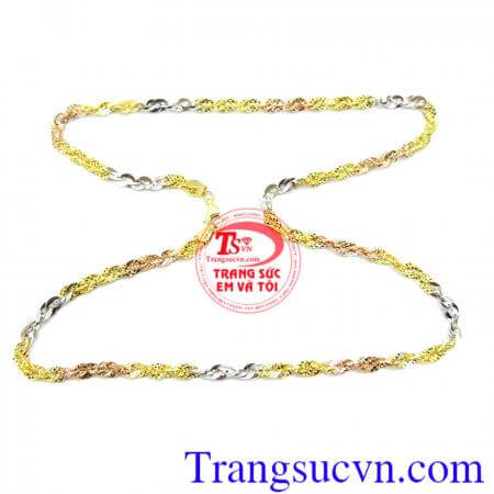 Dây chuyền vàng tây sang trọng