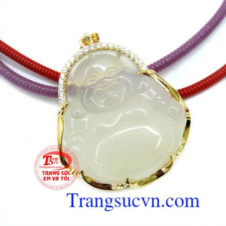  mặt di lặc mang nhiều ý nghĩa phong thủy, là tấm bùa hộ mệnh thay đổi vận khí cũng như sự thuận lợi trong cuộc sống, Mã não Di lặc mặt vàng