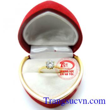 Thiết kế theo sự thùy mị của phái nữ. Nhẫn nữ vàng tây 14k kim cương