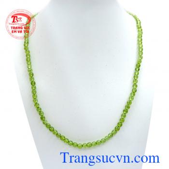 Vòng peridot sang trọng