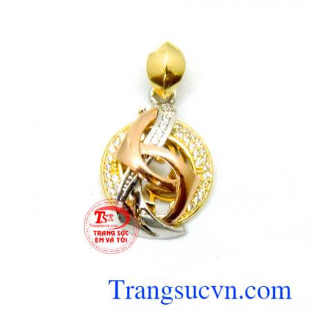 Mặt dây nữ vàng 18k dành cho phái đẹp, mặt vàng nhập khẩu, mặt dây chuyền vàng món quà ý nghĩa,cho chị em trong ngày đắc biệt.