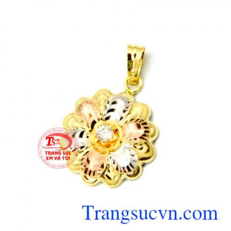 Mặt hoa tình yêu 18k là hoa tình yêu biểu tượng của đôi lứa trung thành trong hạnh phúc gia đình cùng con cái.