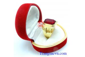 Nhẫn đá đỏ vàng 10k sang