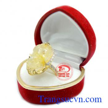 Nhẫn nữ vàng tây dành cho phái đẹp. 