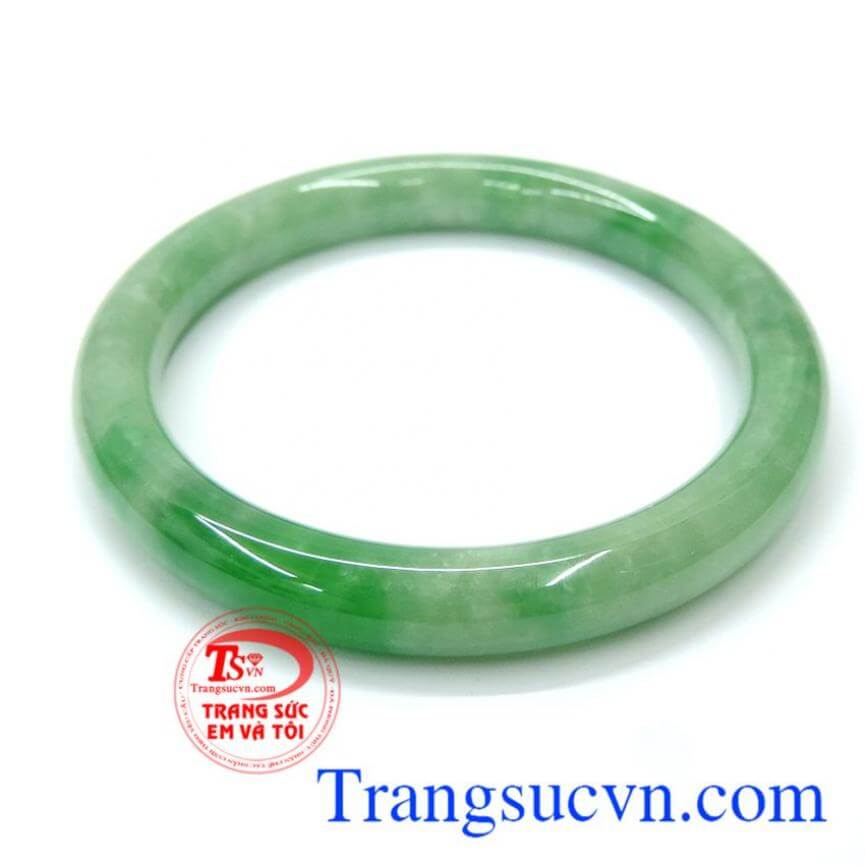 Sản phẩm vòng tay ngọc cẩm thạch